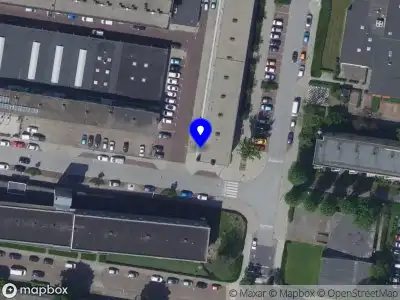 Politie naar de Donkerstraat in Dordrecht vanwege ongeval met letsel