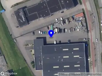 Ambulance met gepaste spoed naar de Noordeinde in Hendrik-Ido-Ambacht