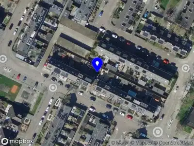Ambulance met gepaste spoed naar de Evertsenstraat in Hendrik-Ido-Ambacht