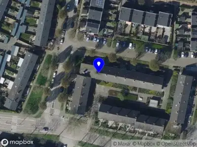 Ambulance met gepaste spoed naar de Witsenstraat in Oud-Beijerland