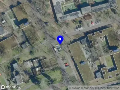 Brandweer met grote spoed naar de Zandoogpad in Rosmalen vanwege gebouwbrand