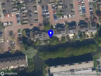 Ambulance met gepaste spoed naar de Heijermansplein in Schiedam