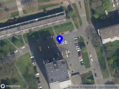 112 melding Ambulance met grote spoed naar de Joliotplaats in Rotterdam