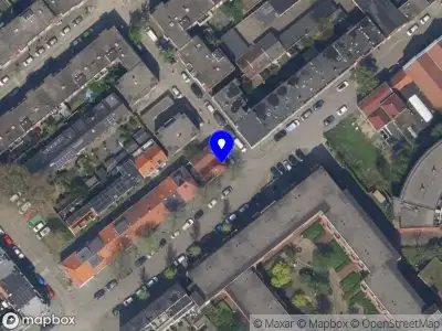 Ambulance met gepaste spoed naar de Kortlandstraat in Schiedam