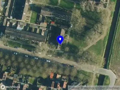 Brandweer met gepaste spoed naar de Hofdijkplantsoen in Hengelo