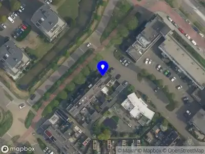 Ambulance met grote spoed naar de Mina Druckerhoeve in Waddinxveen
