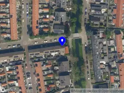 Ambulance met grote spoed naar de Gaspar van Egmontstraat in Maasland