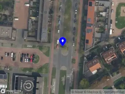Ambulance met gepaste spoed naar de Laan van Avant-Garde in Rotterdam