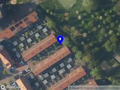 Ambulance met gepaste spoed naar de Ovidiusstraat in Leiden