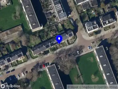 Brandweer met gepaste spoed naar de Koeriersterweg in Groningen
