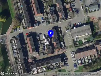 Ambulance met grote spoed naar de Kalmoesdreef in Spijkenisse