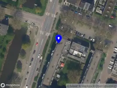 Ambulance naar de Dr. Wiardi Beckmansingel in Vlaardingen