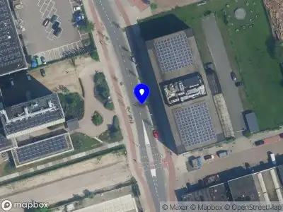 Brandweer met grote spoed naar de Grasweg in Amsterdam vanwege middelgrote brand