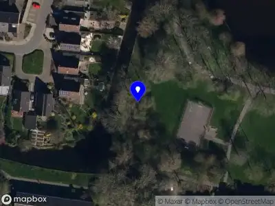 Brandweer en politie met grote spoed naar de Pieter Sipmawei in Leeuwarden vanwege middelgrote brand