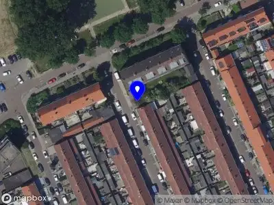 Ambulance met grote spoed naar de Van Blanckenburgstraat in Dordrecht