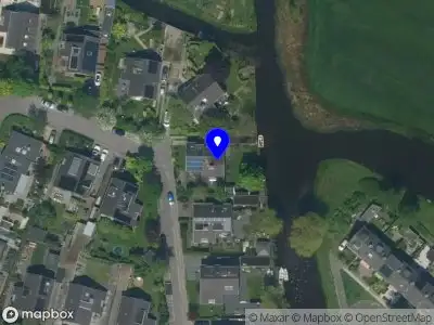 Ambulance met grote spoed naar de Titofstraat in Krommenie