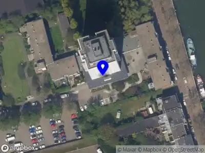 Besteld ambulance vervoer naar de Columbusstraat in Vlaardingen