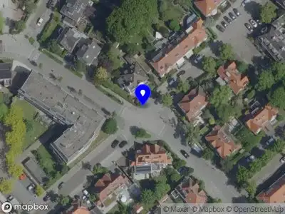 Brandweer met gepaste spoed naar de Parklaan in Eindhoven