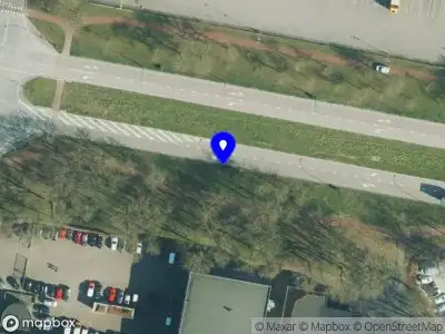 Politie naar de Robijnstraat in Hengelo vanwege aanrijding met letsel