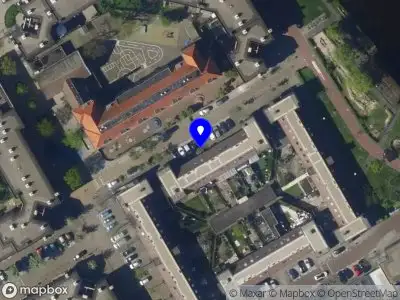 Ambulance met grote spoed naar de Schepradstraat in 's-Gravenhage