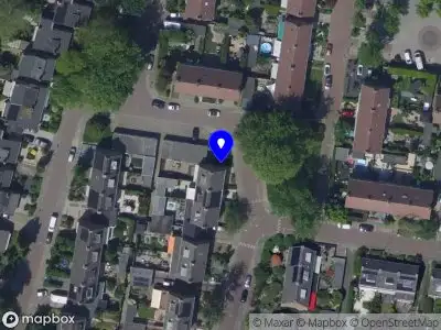 Ambulance met grote spoed naar de Uranuslaan in Dordrecht