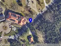 Brandweer met grote spoed naar de Zwarteweg in Nes vanwege afgaan automatisch brandalarm