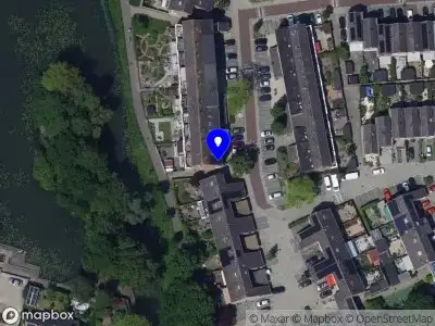 Ambulance met gepaste spoed naar de Slangenburg in Dordrecht