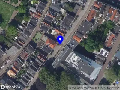 Ambulance met gepaste spoed naar de Museumstraat in Dordrecht