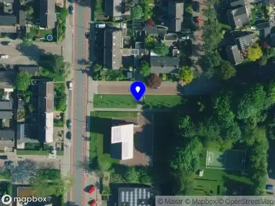 Brandweer met gepaste spoed naar de De Dolomieten in Emmeloord vanwege waarnemen gaslucht