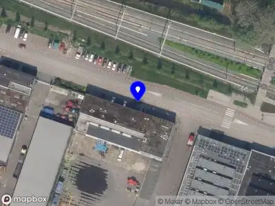 Ambulance met grote spoed naar de George Stephensonweg in Vlaardingen