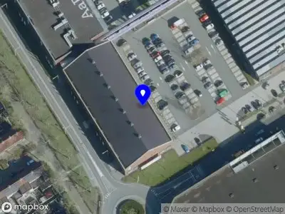 Brandweer met grote spoed naar de Wethouder Baggermanlaan in Tilburg vanwege voertuigbrand