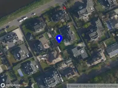 Ambulance met grote spoed naar de Gravin Margarethalaan in 's-Gravenhage