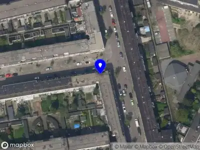 Traumahelikopter met grote spoed naar de Kruizemuntstraat in Rotterdam