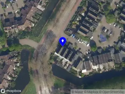 Ambulance met grote spoed naar de Zaagmolen in Capelle aan den IJssel