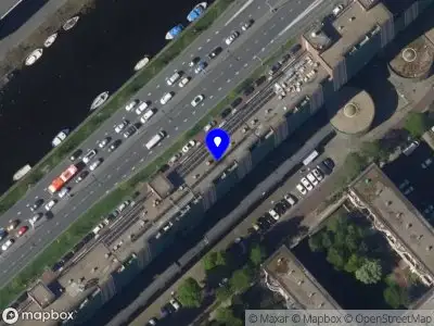 Traumahelikopter naar de Neherkade in 's-Gravenhage