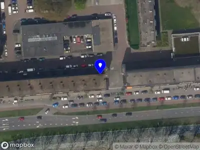 Ambulance met grote spoed naar de Spinozaweg in Rotterdam