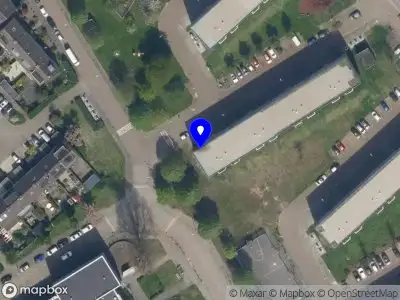 Ambulance met grote spoed naar de Wiekslag in Capelle aan den IJssel