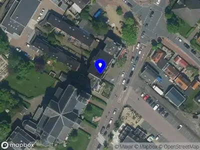 Ambulance met grote spoed naar de Odulphushof in Assendelft