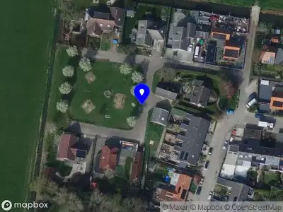 Ambulance met grote spoed naar de Lillehammerplantsoen in Goudswaard