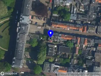 Ambulance met gepaste spoed naar de Tuinstraat in Haarlem
