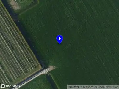 Ambulance en brandweer met grote spoed naar de Zuiderdracht in Oosterblokker