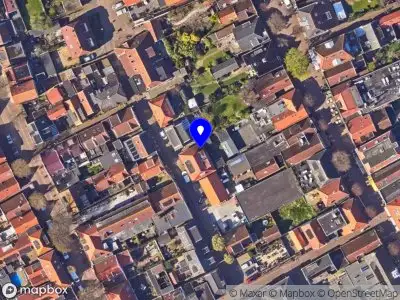 Brandweer met gepaste spoed naar de Zeevaartschoolstraat in West-Terschelling vanwege stankoverlast