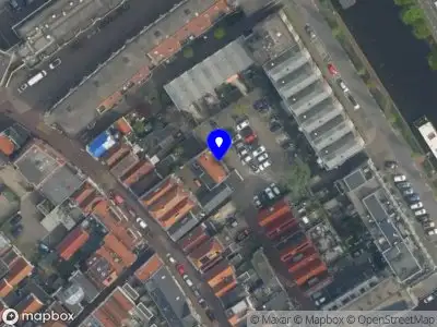 Ambulance met grote spoed naar de Jan Kottenerf in Gouda