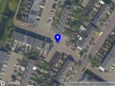 Ambulance met grote spoed naar de Bark in Brielle