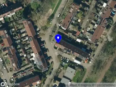 Brandweer met gepaste spoed naar de Schagenstraat in Arnhem vanwege een buitenbrand