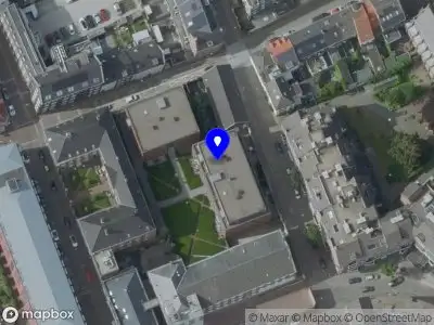 Ambulance met grote spoed naar de Pierre Huyskensplein in Roermond