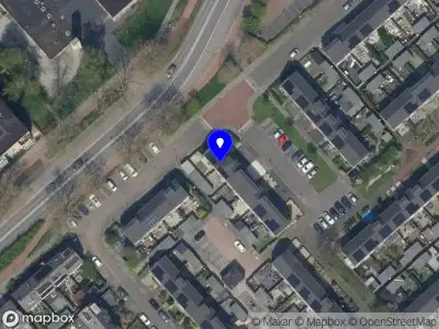 Ambulance met grote spoed naar de Meidoornhof in Krimpen aan den IJssel