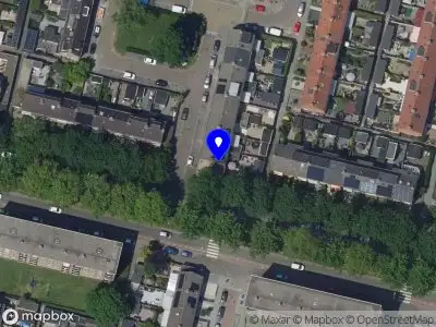 Ambulance met gepaste spoed naar de Waterwegstraat in Sliedrecht