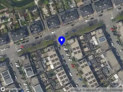 Ambulance met grote spoed naar de Zenegroen in Katwijk