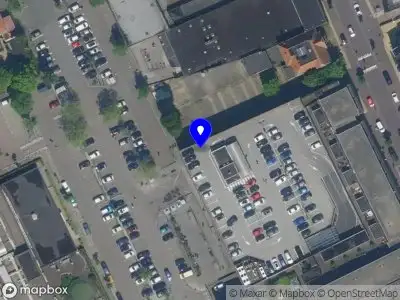 Ambulance met gepaste spoed naar de Dr. Roggertspad in Zaandam